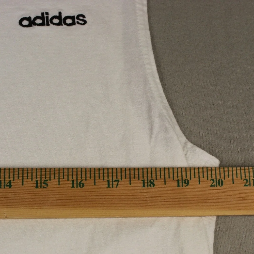 Adidas Muscle Tee Sleeveless Embroidered Logo Medium White Athletic Gym Shirt